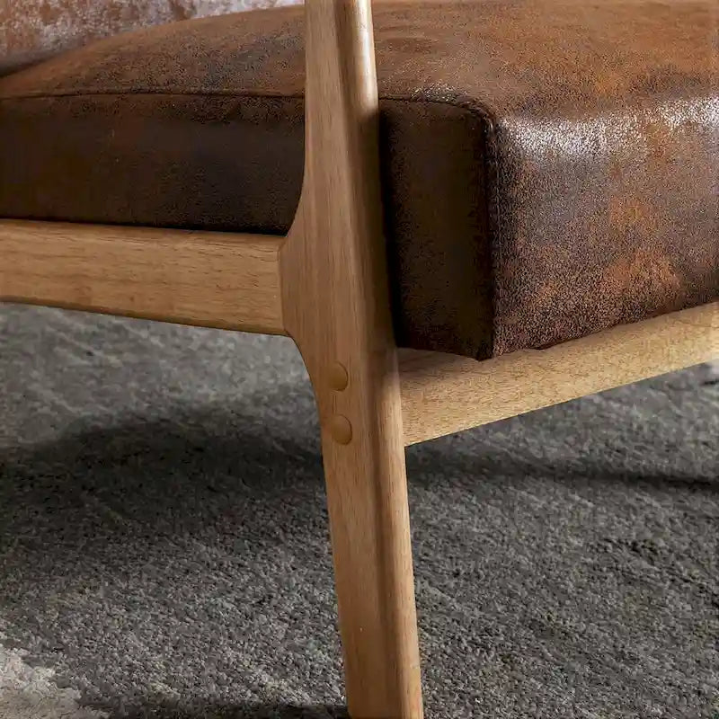 Glostrup 25.2  Wide Armchair