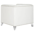 SAFAVIEH Kamilah White/ Clear Club Chair - 31.9  x 33.9  x 29.9  - 32Wx34Dx30H