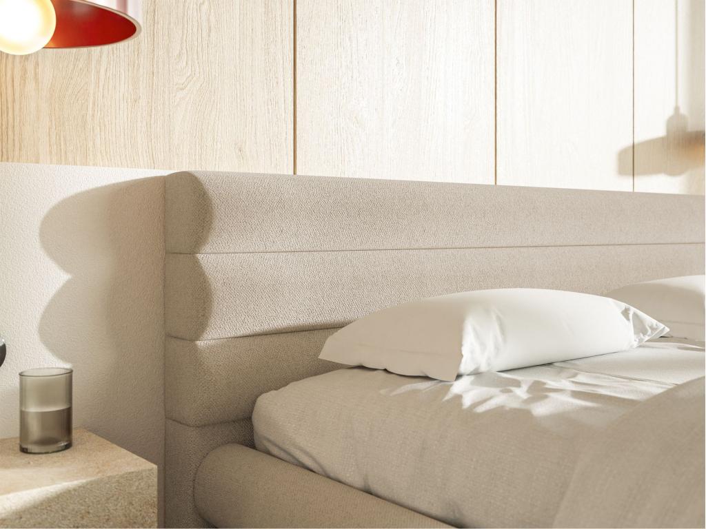 White Fabric Bed, 180 x 200 cm